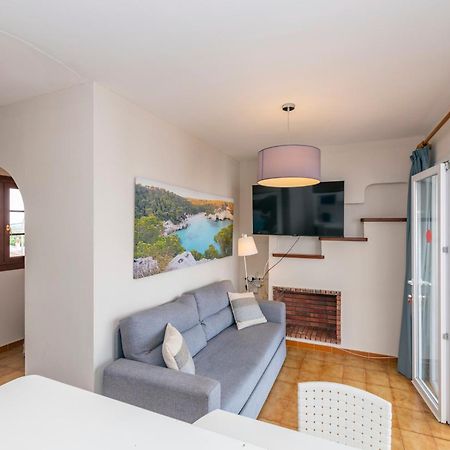 Siesta Mar One Bedroom Apartments Cala En Porter  Extérieur photo