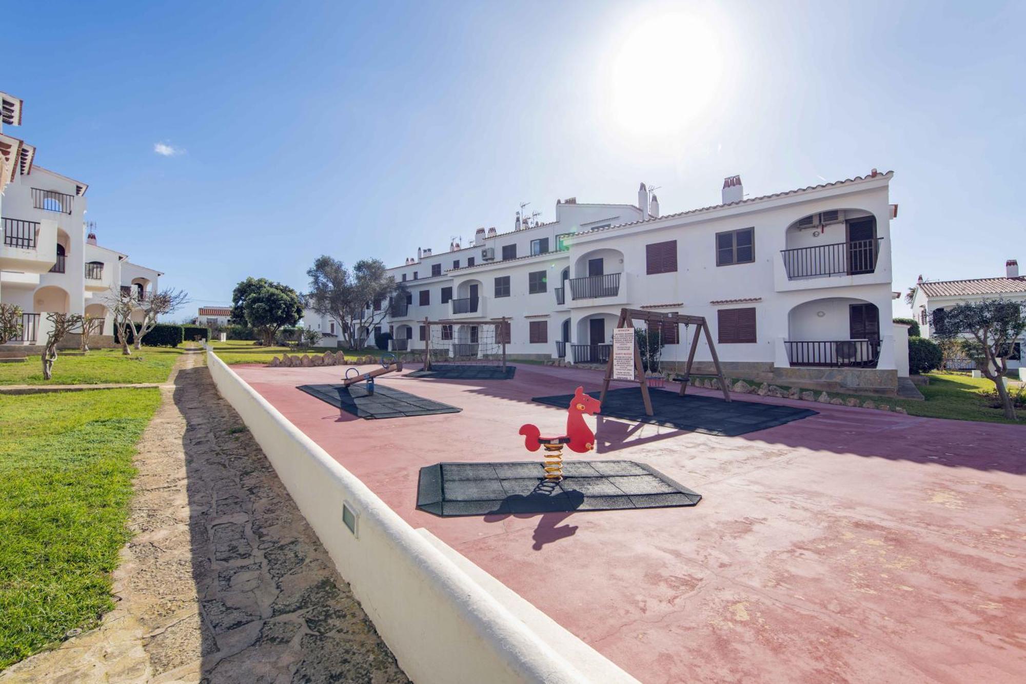 Siesta Mar One Bedroom Apartments Cala En Porter  Extérieur photo